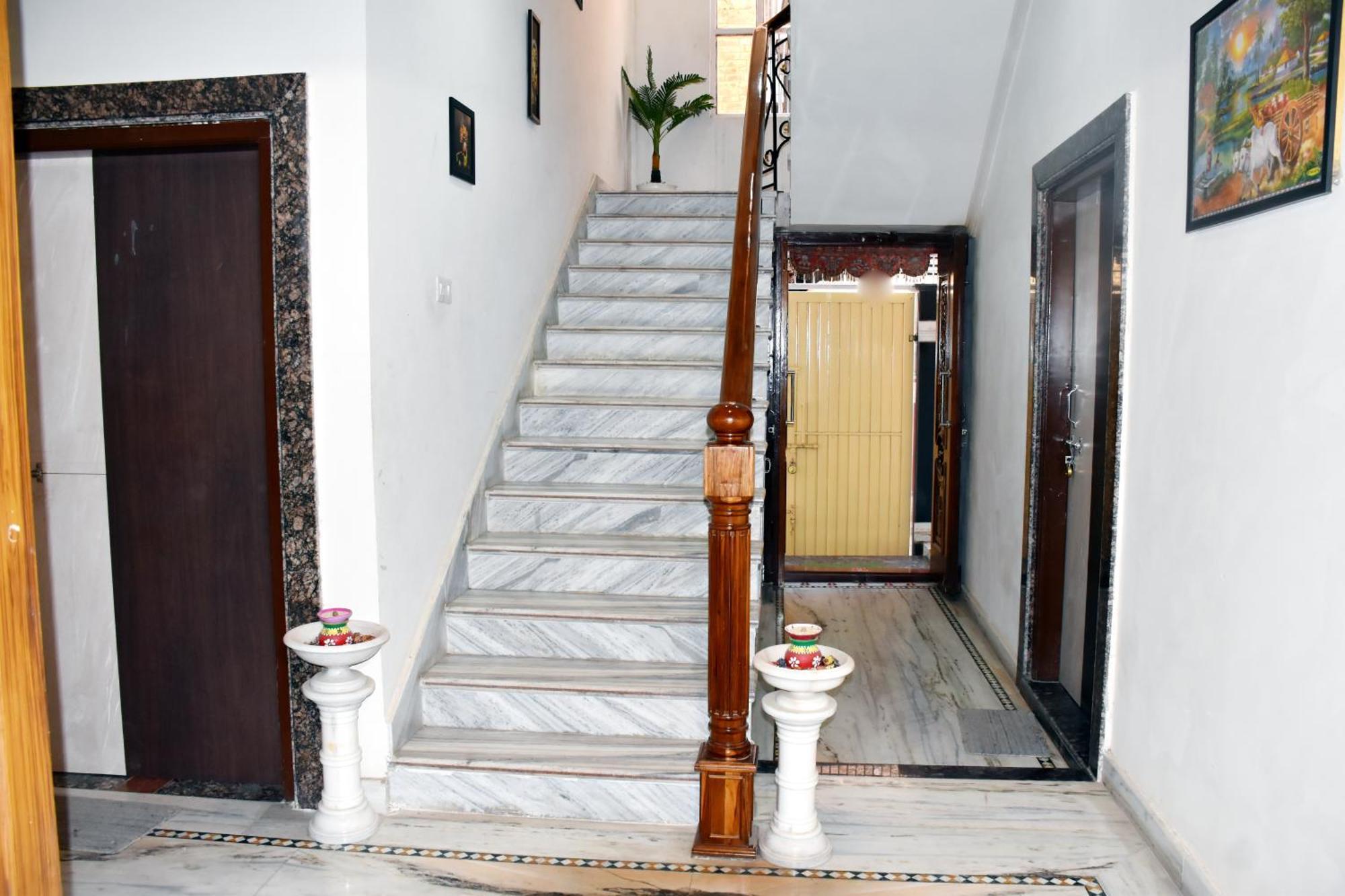 Ramaya Home Stay Varanasi Eksteriør bilde